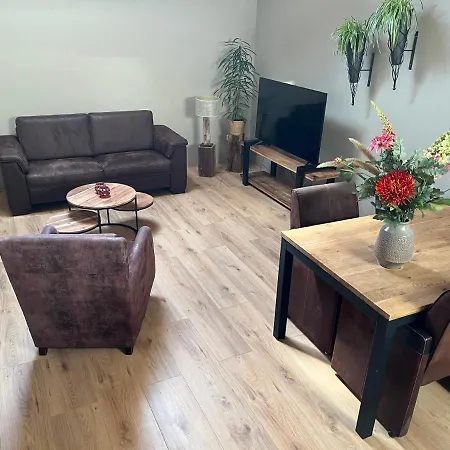Buitenverblijf De Beerze Appartement *